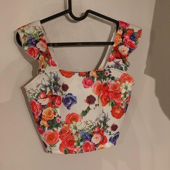FLORAL TANK TOP - Picture 1 of 4